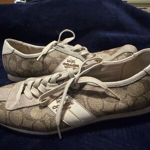 Coach Women's Beige and Cream Sneakers